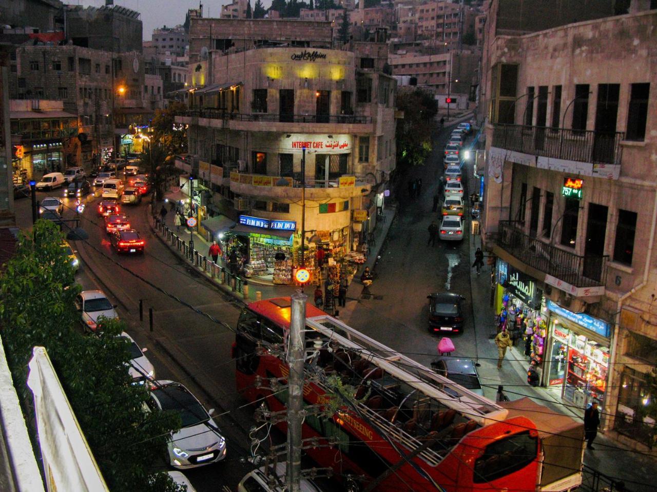 Cliff Hostel Amman Exterior photo