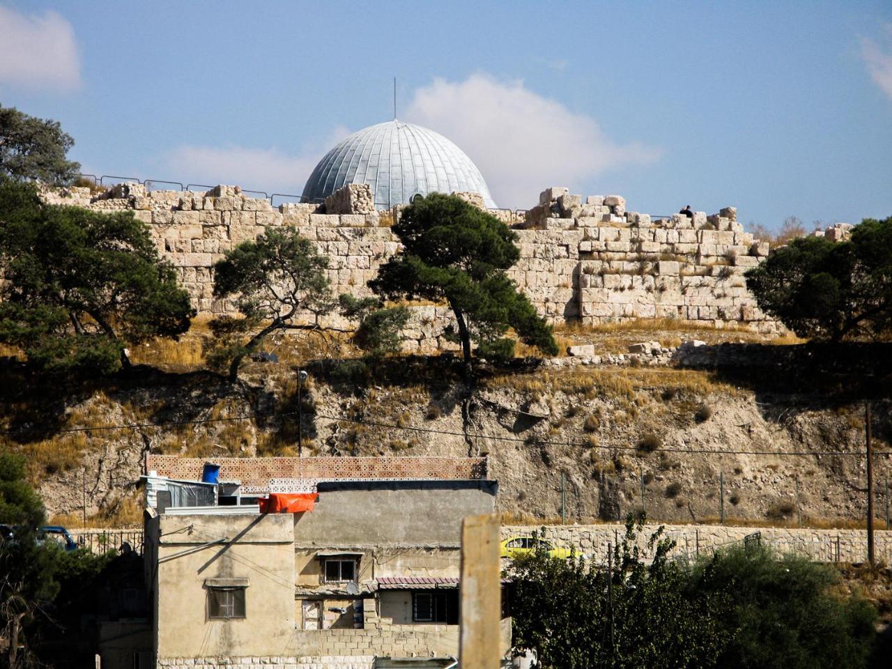 Cliff Hostel Amman Exterior photo